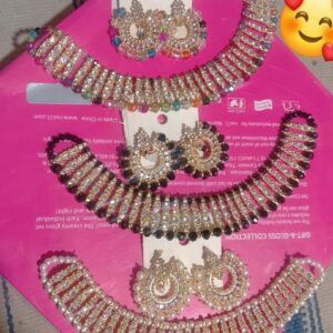 Colorful chowker neckless and  crystal round earrings  jewellery set for girls, womans