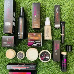 Huda Beauty Makeup Deal / 7 in 1 Makeup Deal
