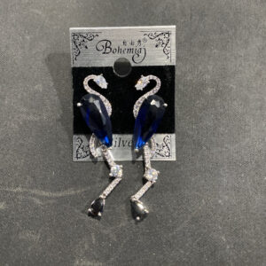 AR-ear-Blu-550-019