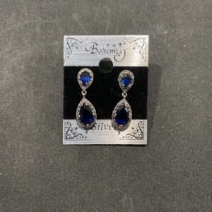 AR-ear-Blu-550-024