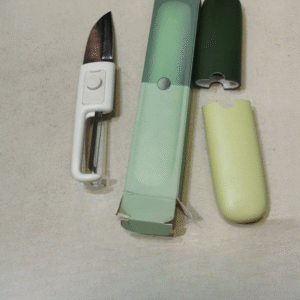 Stainless Steel 2 in 1 Fruit cutting Knife with Peeler For Peeling and Cutting,(random color)
