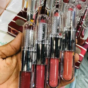 Highly Pigmented, Soft And Smooth Texture Matt - 2 in 1 Lipstick + Lipgloss (Random color)