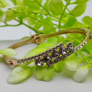 Radiant Elegance Adjustable Crystal Bracelet | Best Quality Artificial Bracelet For Girls & Women | Imported Glamour for Every Occasion | Elegant Design